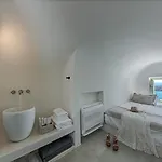 Thera Φηρά