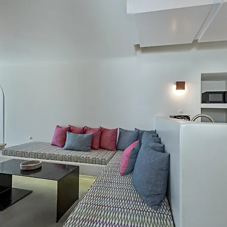Thera Apartment Fira (Santorini)