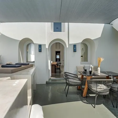 Apartment Thera Fira (Santorini)