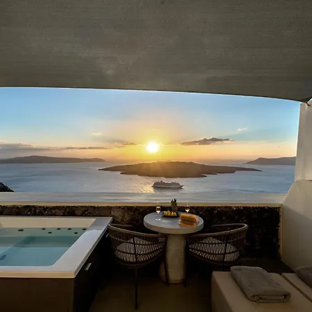 Thera Apartment
