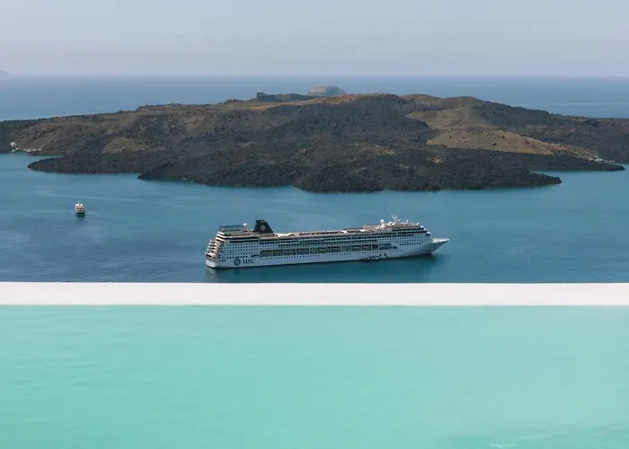 Thera * Fira (Santorini)